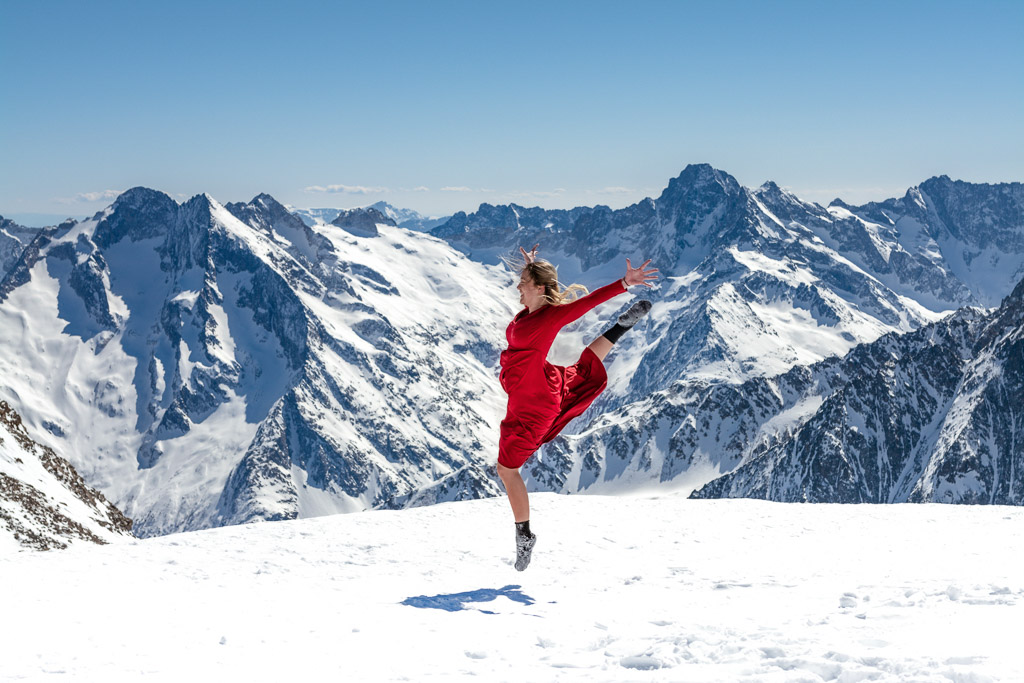 alpine dancing france slovenian snow dancer photography